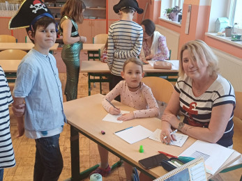 f78b1fdf9c92331d26a8df8c2dce7347