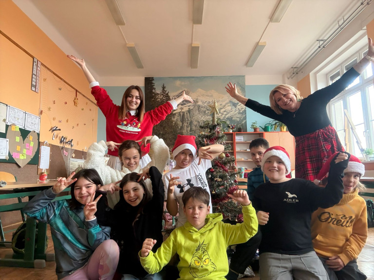 motion_photo_1700663516314268245